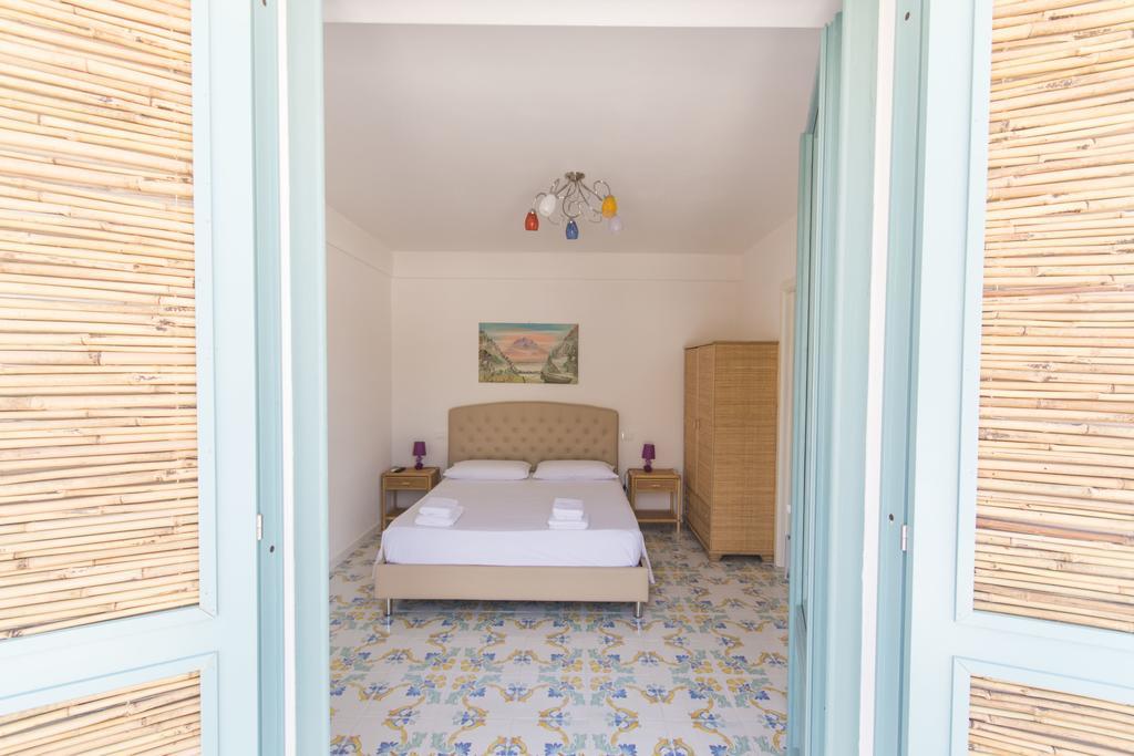 Gyaaim Villa Castro  Dış mekan fotoğraf